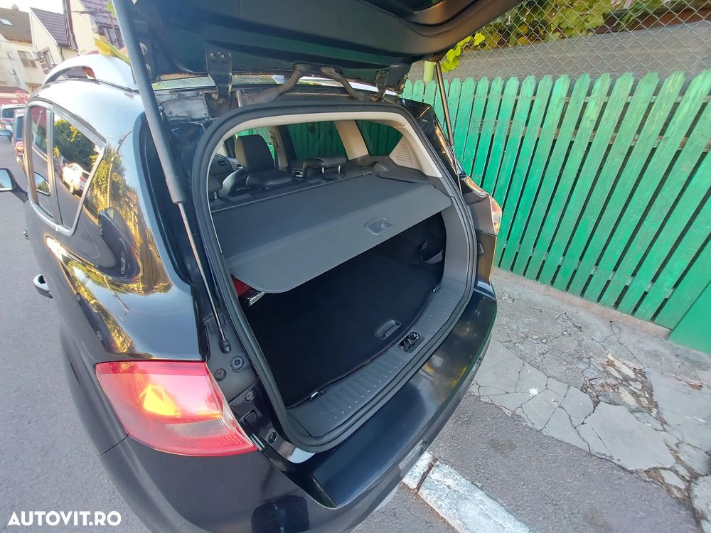 Ford Kuga 2.0 TDCi 4x4 Titanium - 10