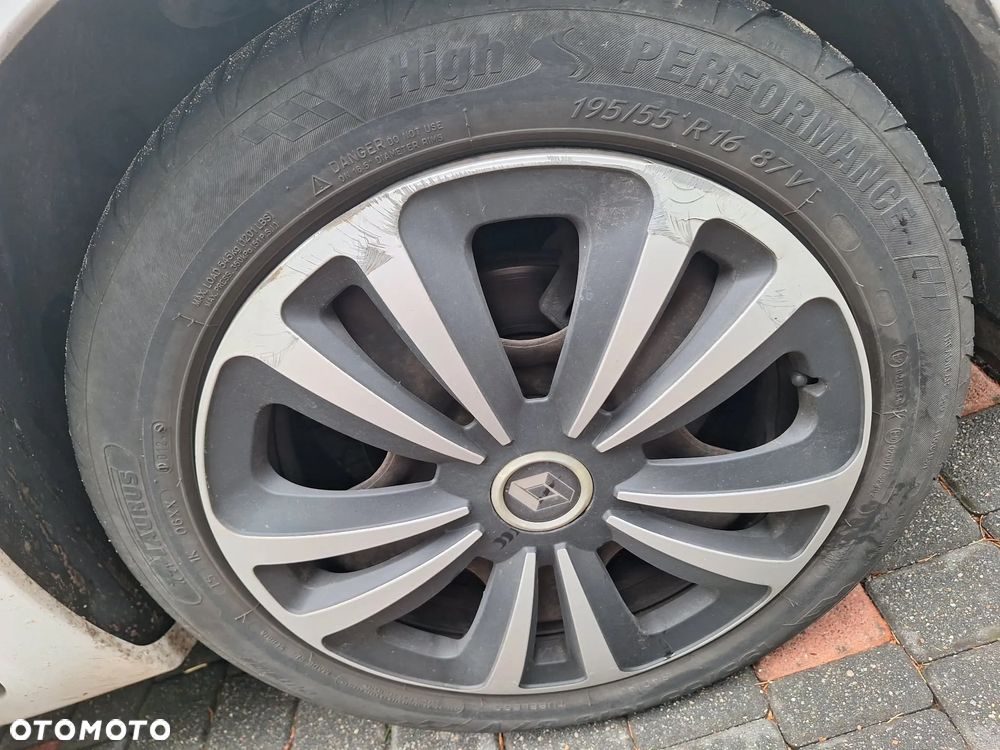 Renault Clio 1.5 dCi Energy Life - 7