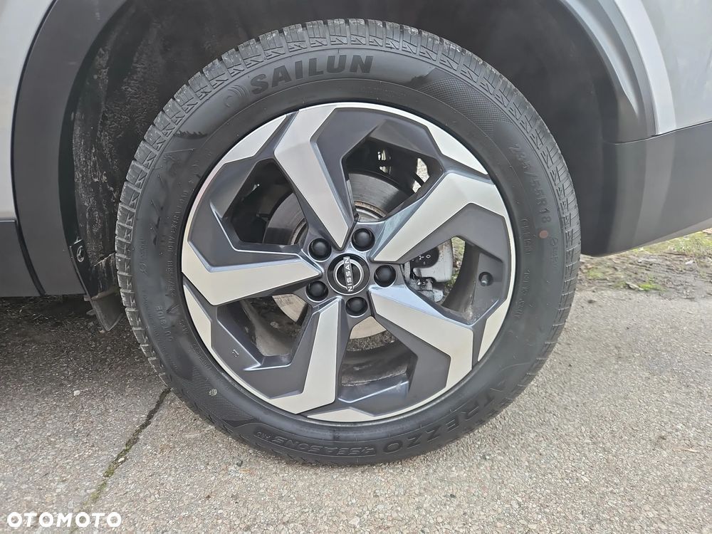Nissan Qashqai 1.3 DIG-T MHEV N-Connecta Xtronic - 19