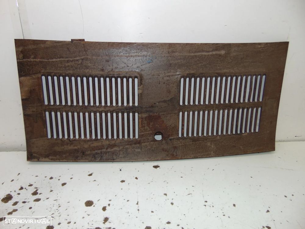 Fiat 850 sport coupê tampa motor - 1