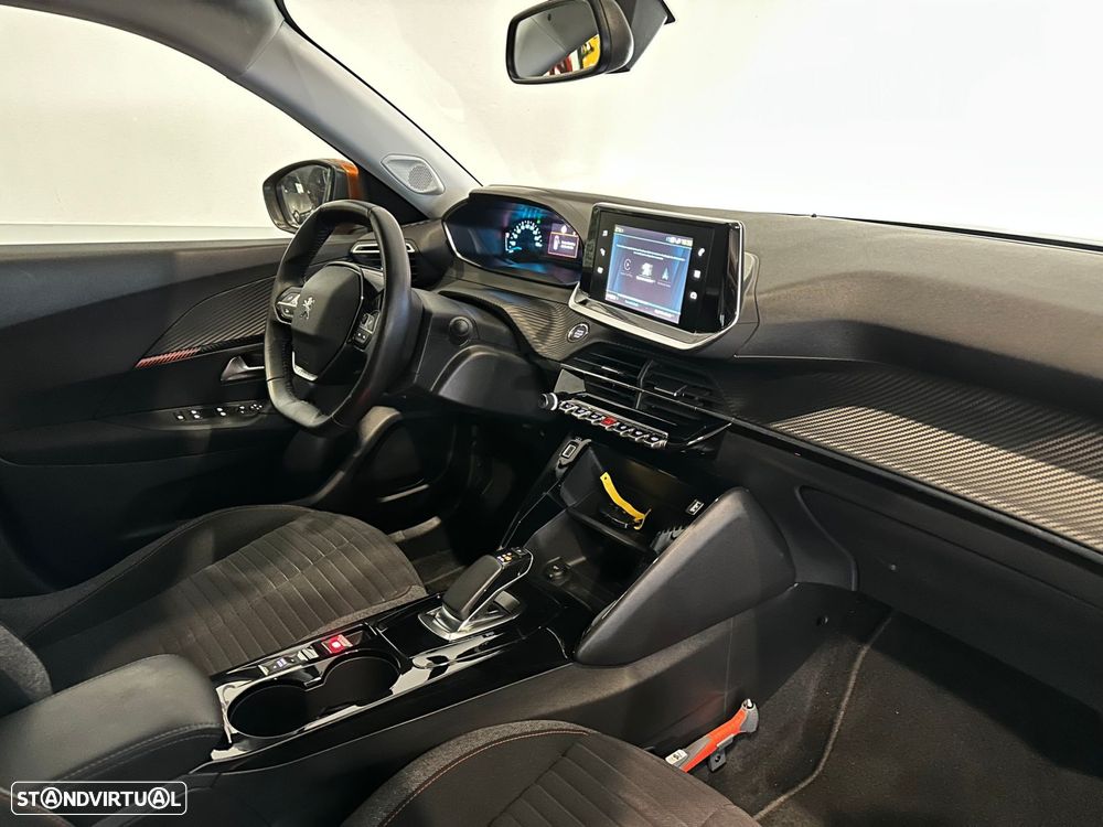 Peugeot e-2008 50 kWh Active - 27