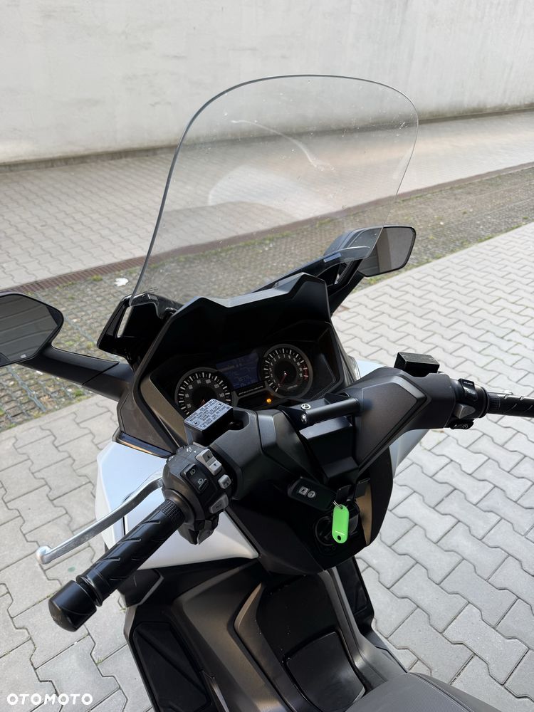 Honda NSS - 6