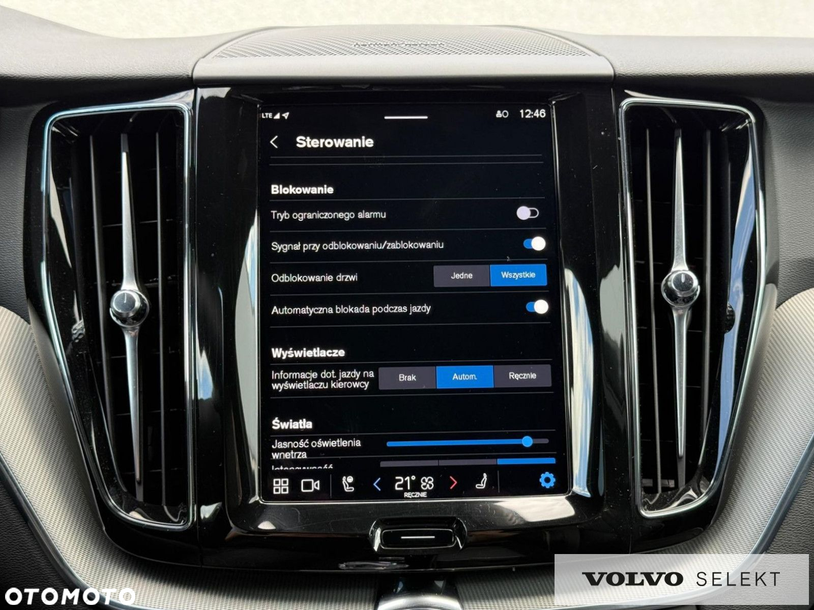 Volvo XC 60 - 25