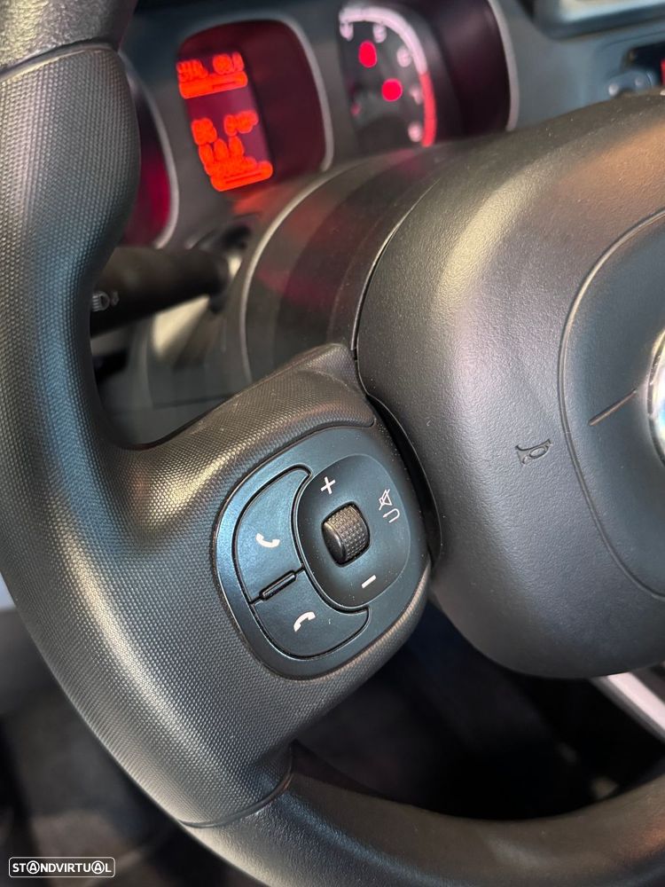 Fiat Panda 1.0 Hybrid City Life - 21