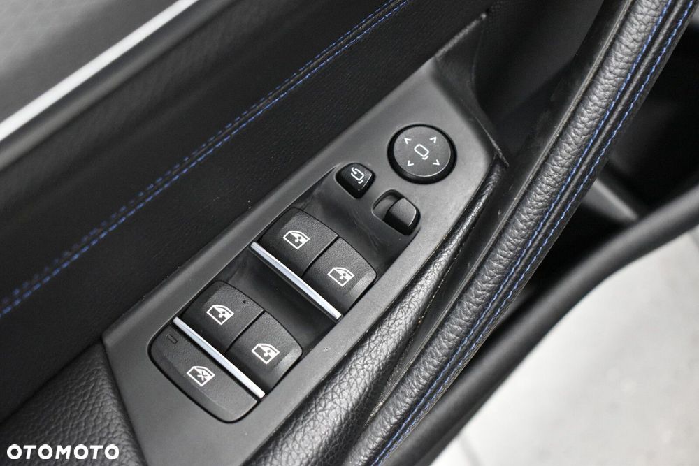 BMW Seria 5 520d xDrive M Sport sport - 7