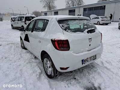 Dacia Sandero - 3