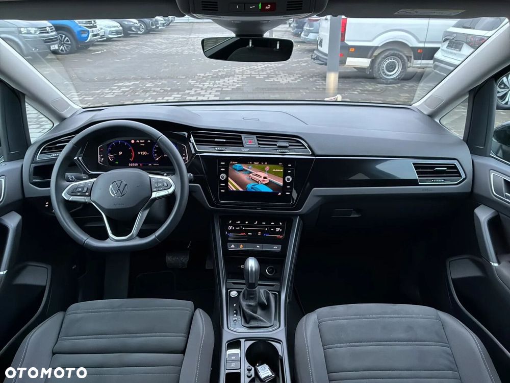 Volkswagen Touran - 6