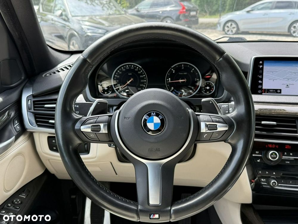 BMW X5 xDrive25d - 23