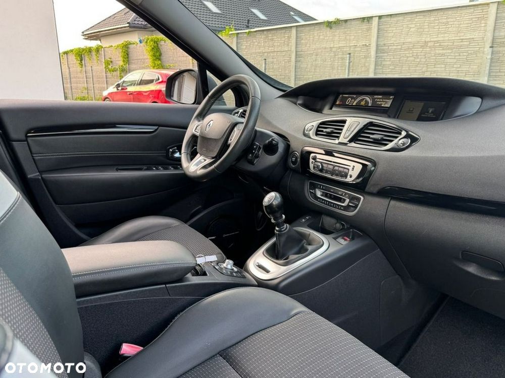 Renault Scenic Energy dCi 130 Start & Stop Bose Edition - 17
