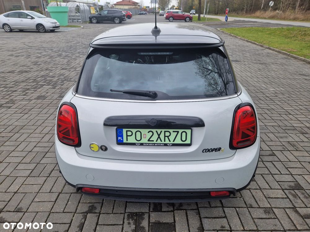 MINI Cooper SE Electric Trim - 4