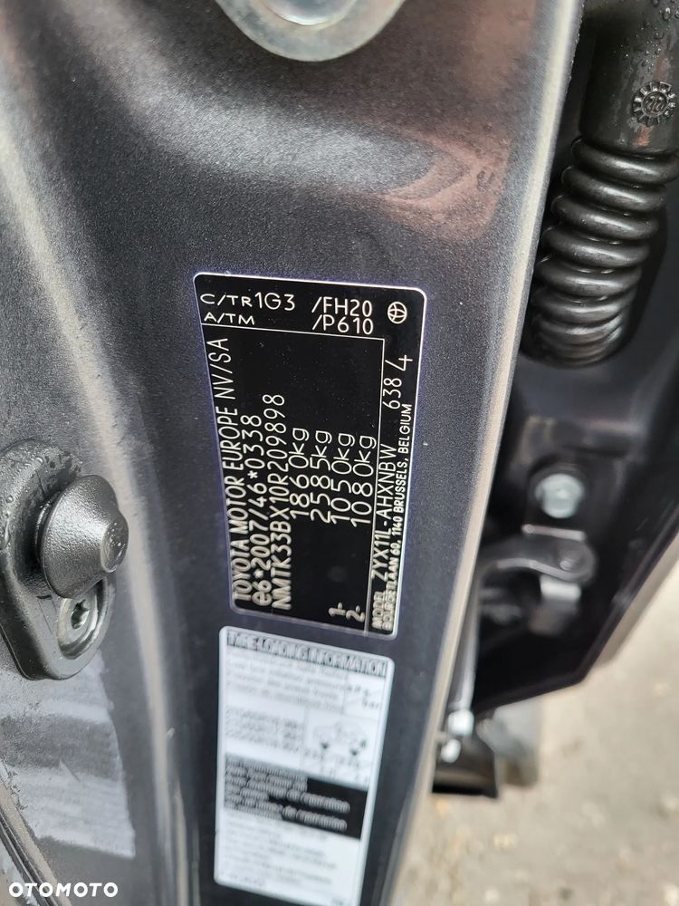 Toyota C-HR 1.8 Hybrid Prestige - 23