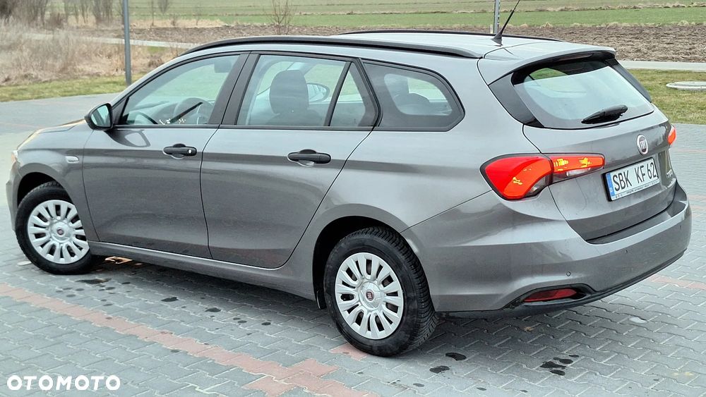 Fiat Tipo 1.4 16V More - 38