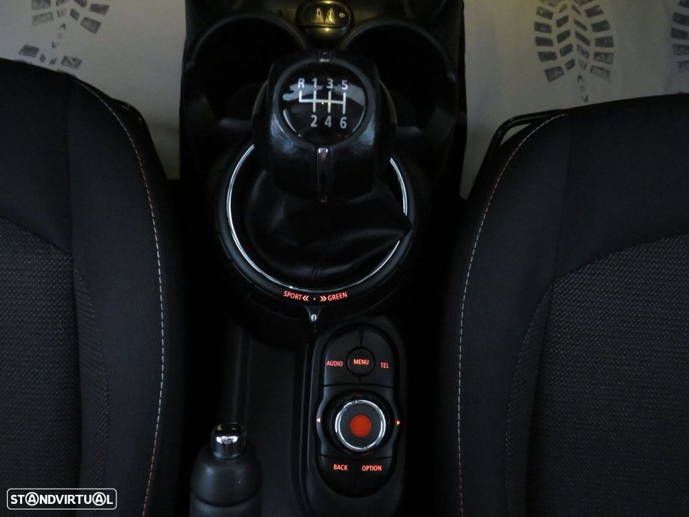 MINI 5 Portas Cooper D - 42