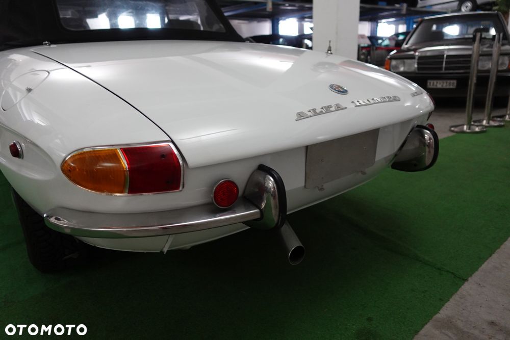 Alfa Romeo Spider - 17