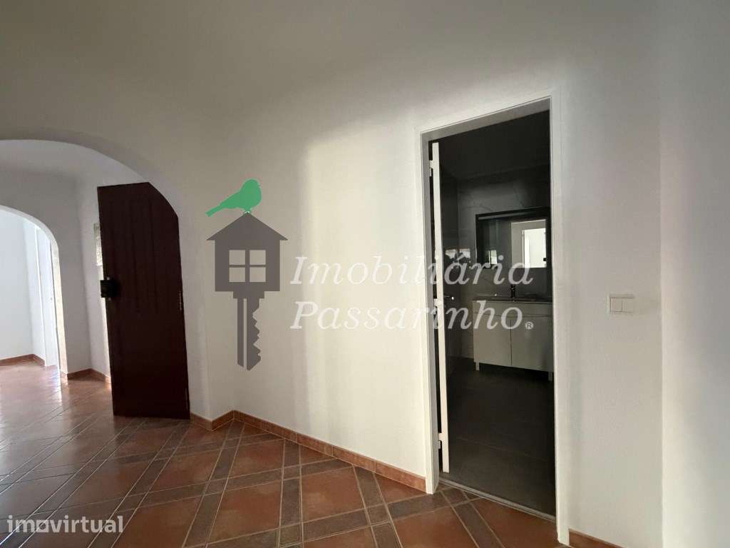 Apartamento T4 Remodelado Cruz de Pau - Grande imagem: 3/15