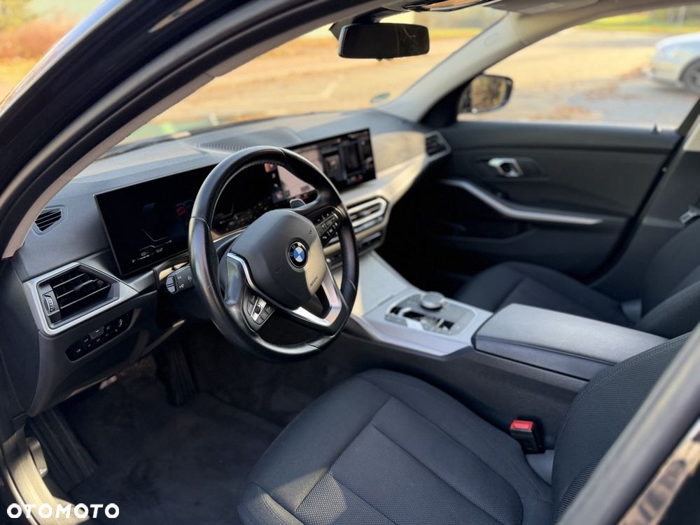 BMW Seria 3 318d - 6