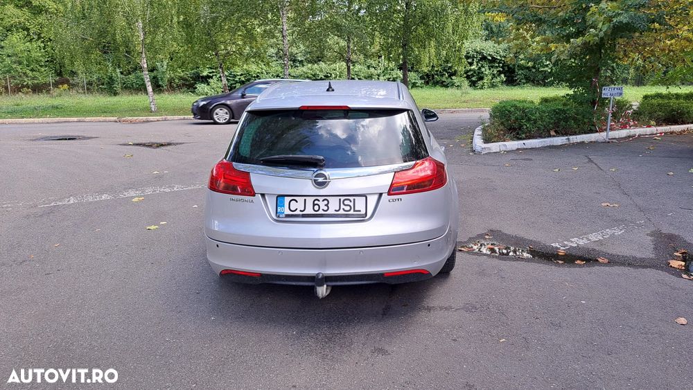Opel Insignia 2.0 CDTI Automatik Sport - 4