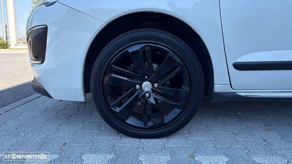 Peugeot 3008 HDi 160 Auto Active - 13
