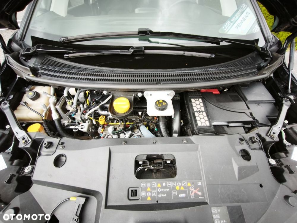 Renault Grand Scenic - 22
