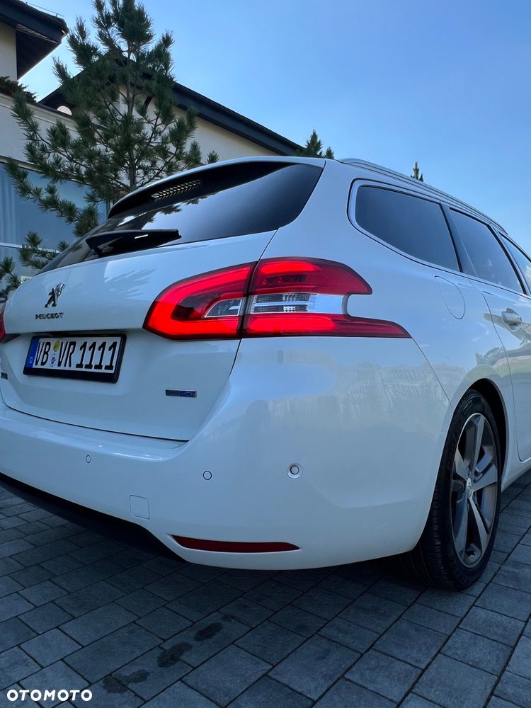 Peugeot 308 BlueHDi FAP 150 Stop&Start Automatik Allure - 8