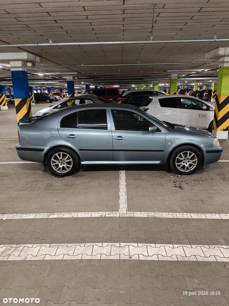 Skoda Octavia 2005 photo 3