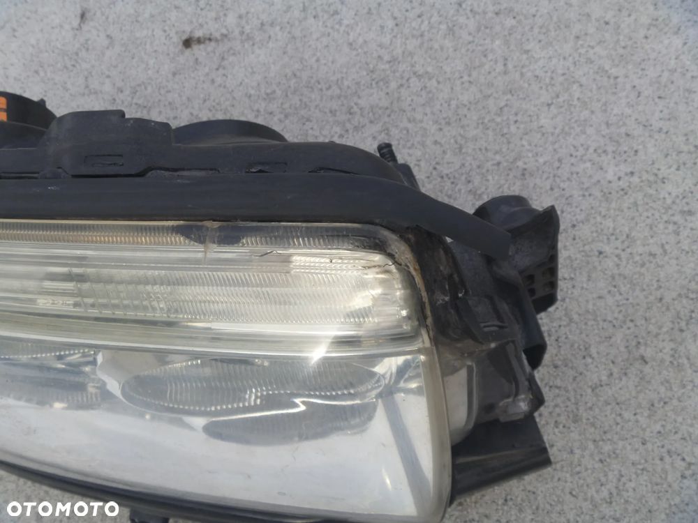 SUBARU FORESTER SG LIFT LAMPA XENON PRAWA EUROPA - 5