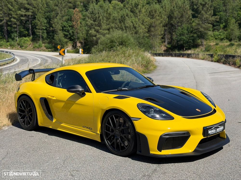 Porsche 718 Cayman GT4 RS - 8