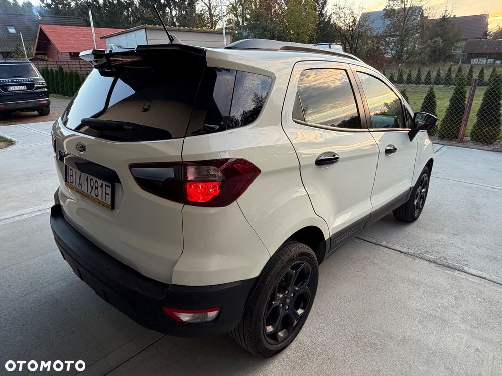 Ford EcoSport - 9