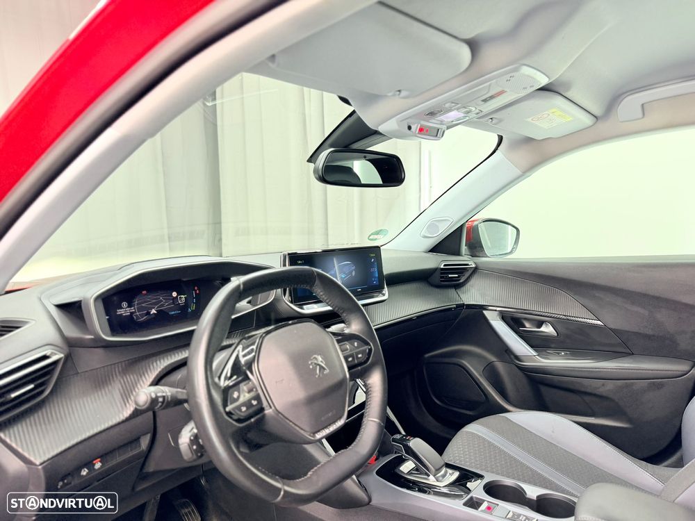 Peugeot e-2008 50 kWh Allure - 17