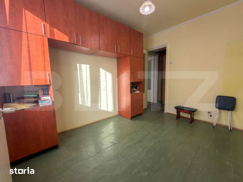 Apartament cu 2 camere, etaj 1, bloc tip Z – zona Velenta — fotografia 2