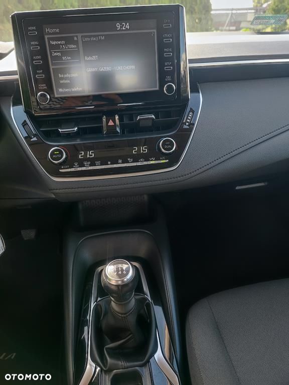 Toyota Corolla 1.5 Comfort - 25