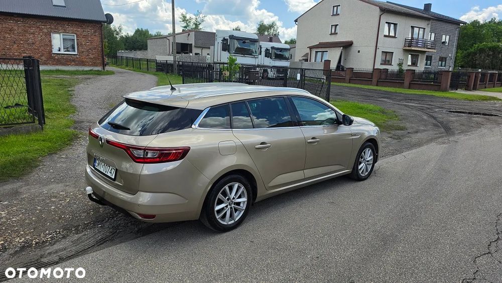 Renault Megane ENERGY TCe 130 LIMITED - 4