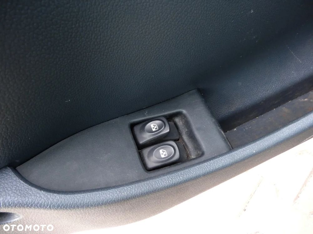 Renault Kangoo 1.4 Alize - 24