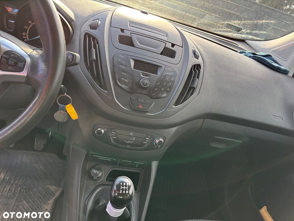 Ford Tourneo Courier 1.5 TDCi Trend - 9