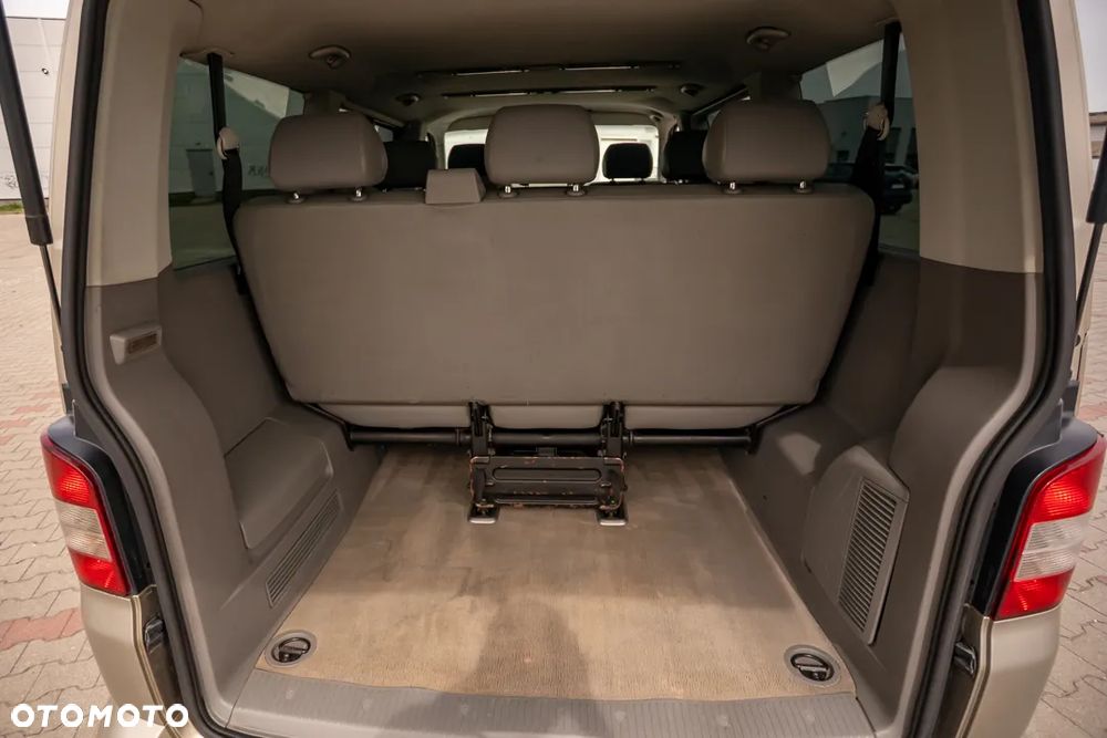 Volkswagen Caravelle L1 Comfortline Goldenline - 17