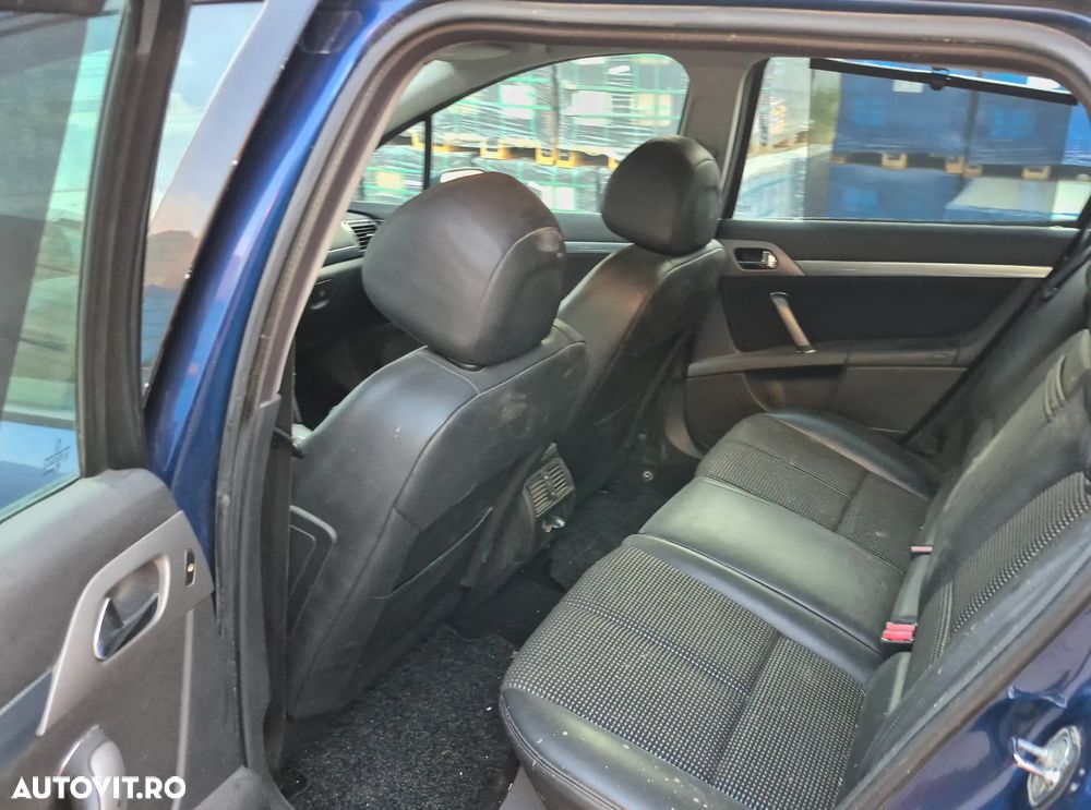 Peugeot 407 SW HDi 135 Automatik - 17