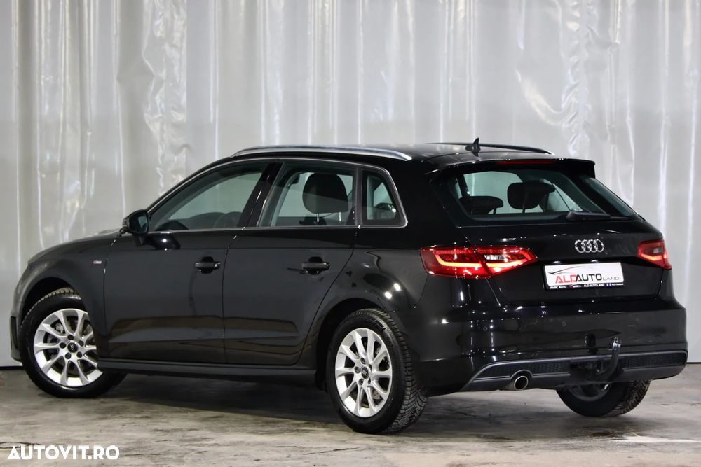 Audi A3 1.6 TDI ack (clean diesel) S line Sportpaket - 3