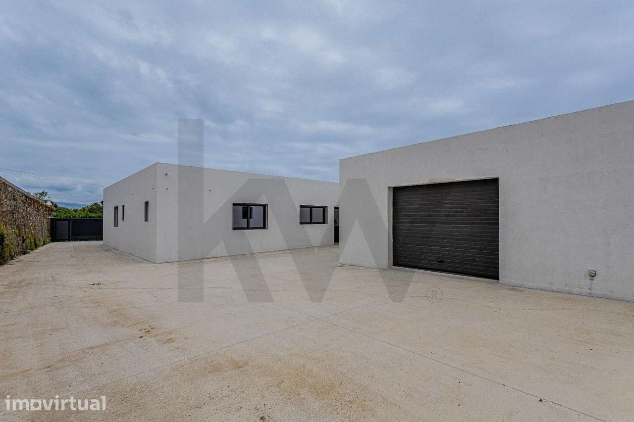 Moradia T3 Nova com Suíte e Garagem | Excelente Exposição Solar e Gran - Grande imagem: 5/36