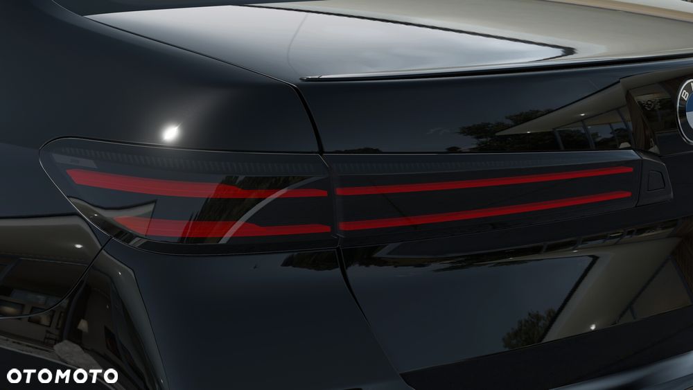 BMW Seria 7 - 8