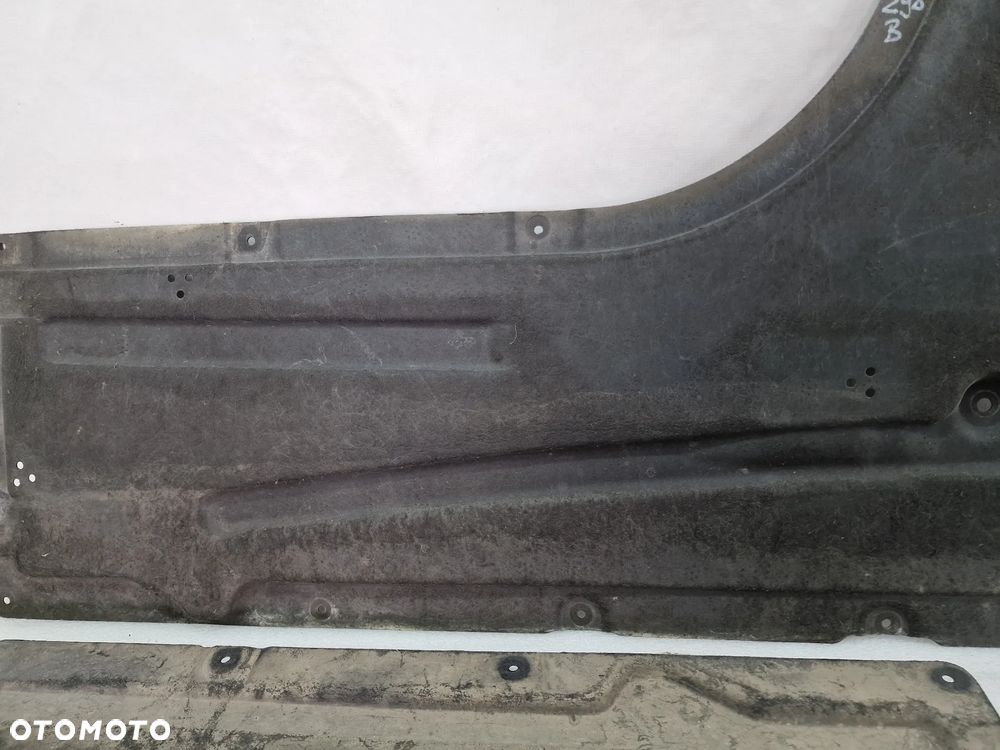 BMW G20 / G21 PRAWA OSŁONA PODWOZIA , NR 51757340866 / 7340866 , NR AUKCJI NSŁ298 - 10