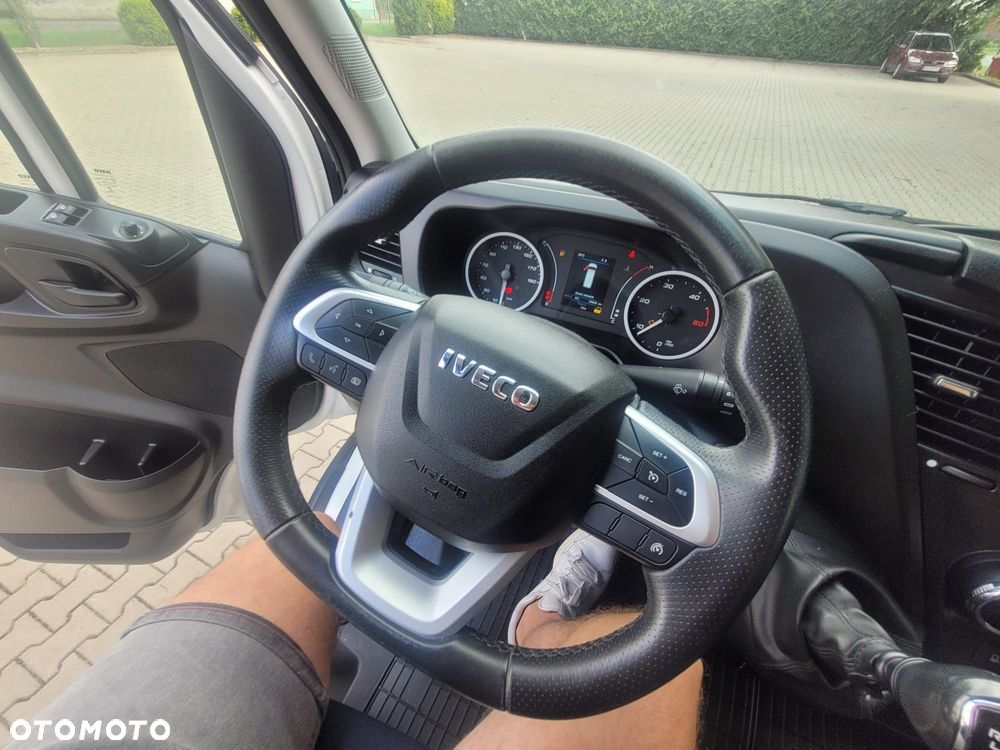 Iveco Daily - 25