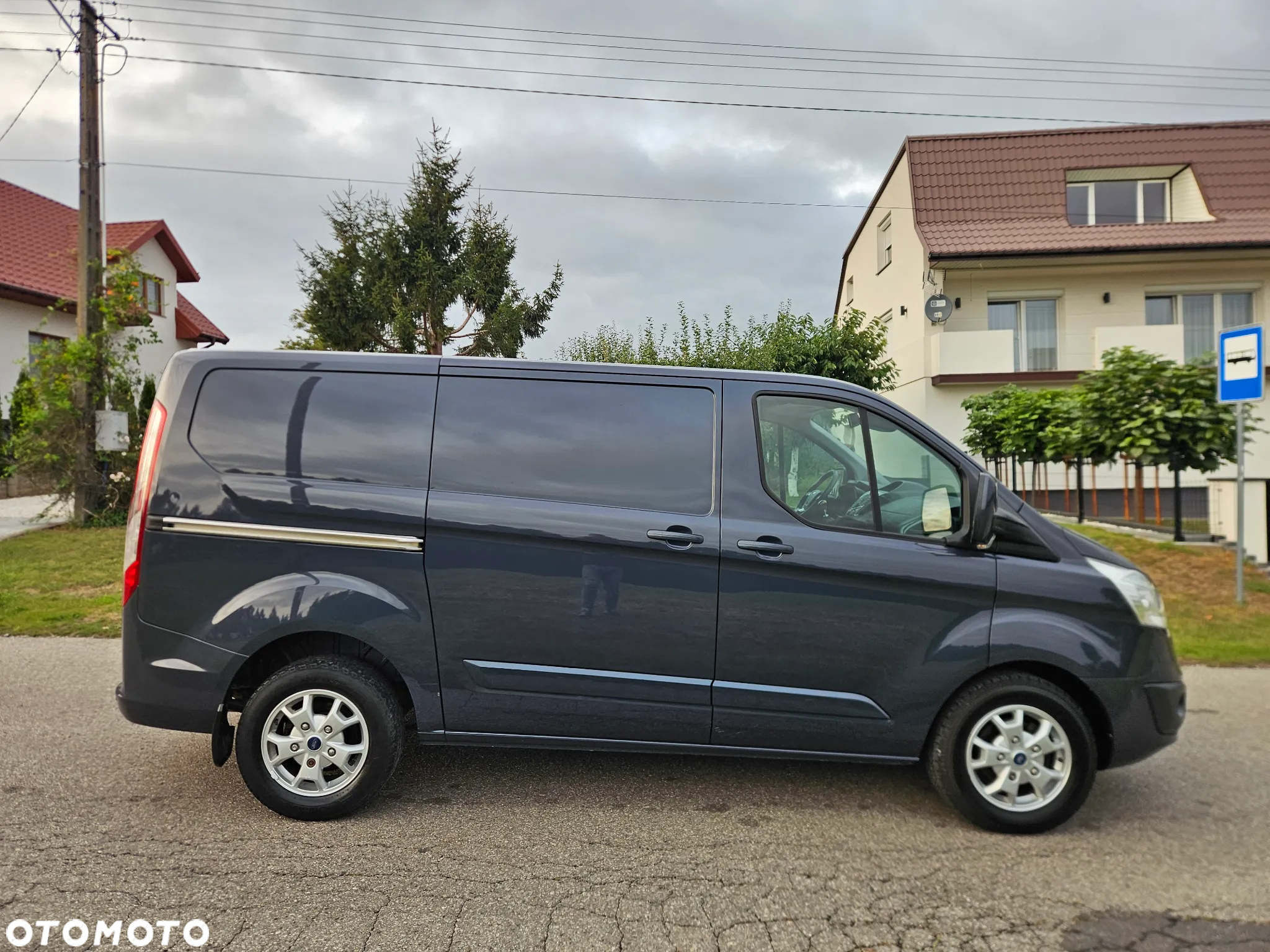 Ford TRANSIT CUSTOM - 8