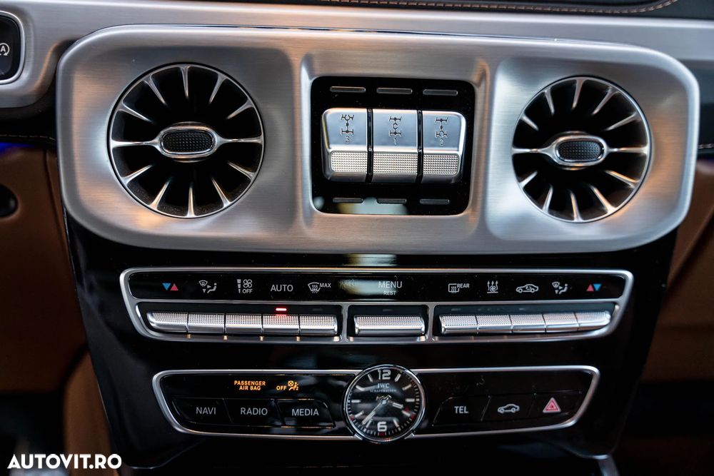 Mercedes-Benz G - 24