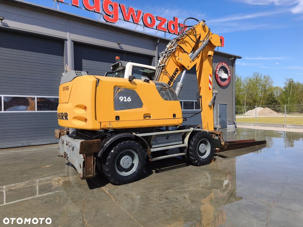 Liebherr A916 - 3