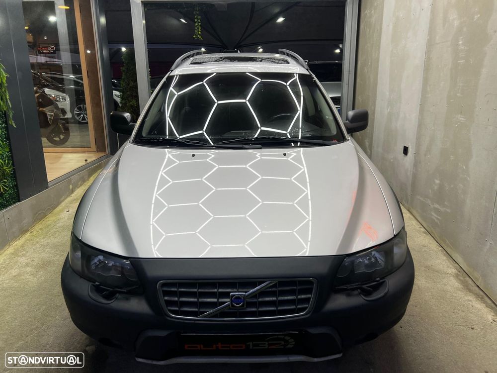 Volvo V70 Crosscountry - 40