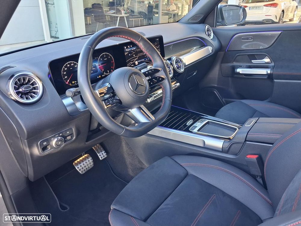 Mercedes-Benz GLB 180 d AMG Line - 12