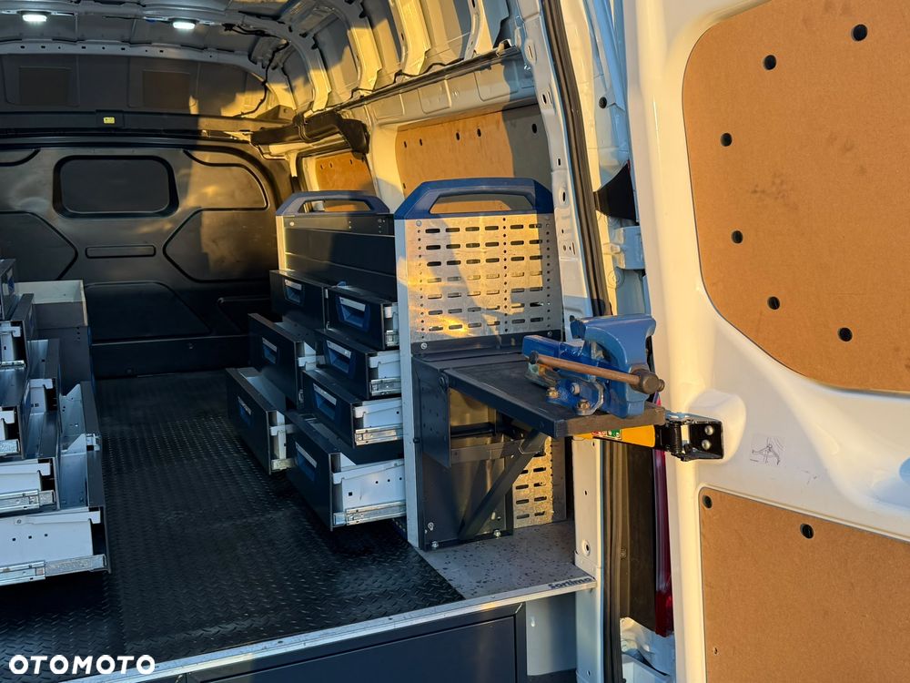 Ford Transit Custom L2H2 - 19