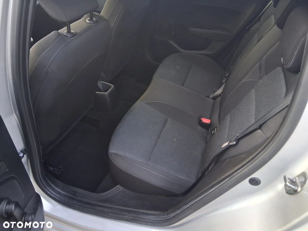 Renault Clio - 11