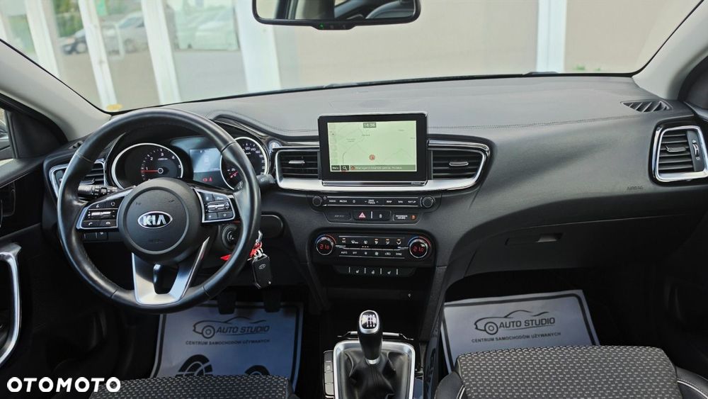 Kia Ceed 1.6 CRDi Platinum Edition - 5