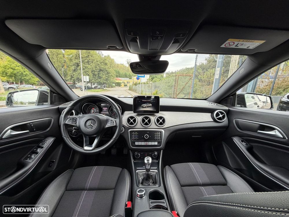 Mercedes-Benz CLA 180 d Urban - 19